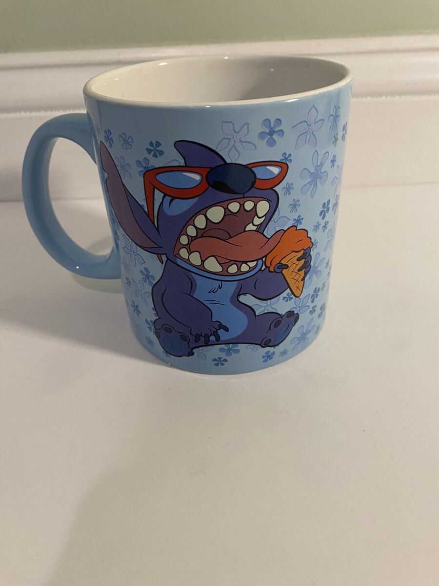 Taza Stitch Comiendo Helado