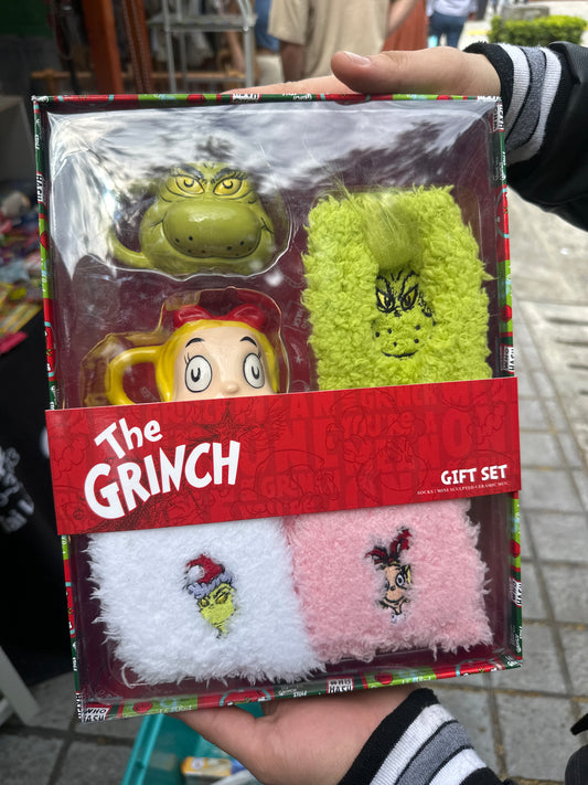 The Grinch Gift Set Socks and Mug