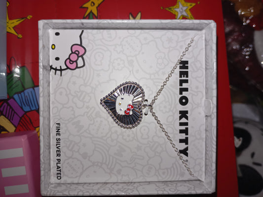 Collar plateado de Hello Kitty